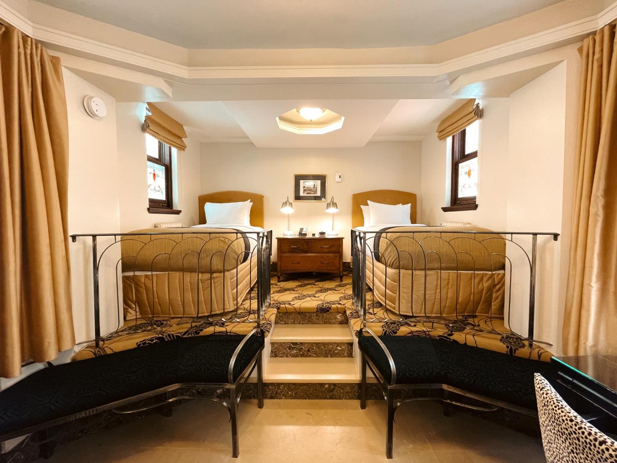 Hotel Manoir D'Auteuil Квебек Екстер'єр фото